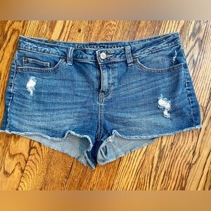 LC Lauren Conrad Women's Blue Denim Shorts size 10